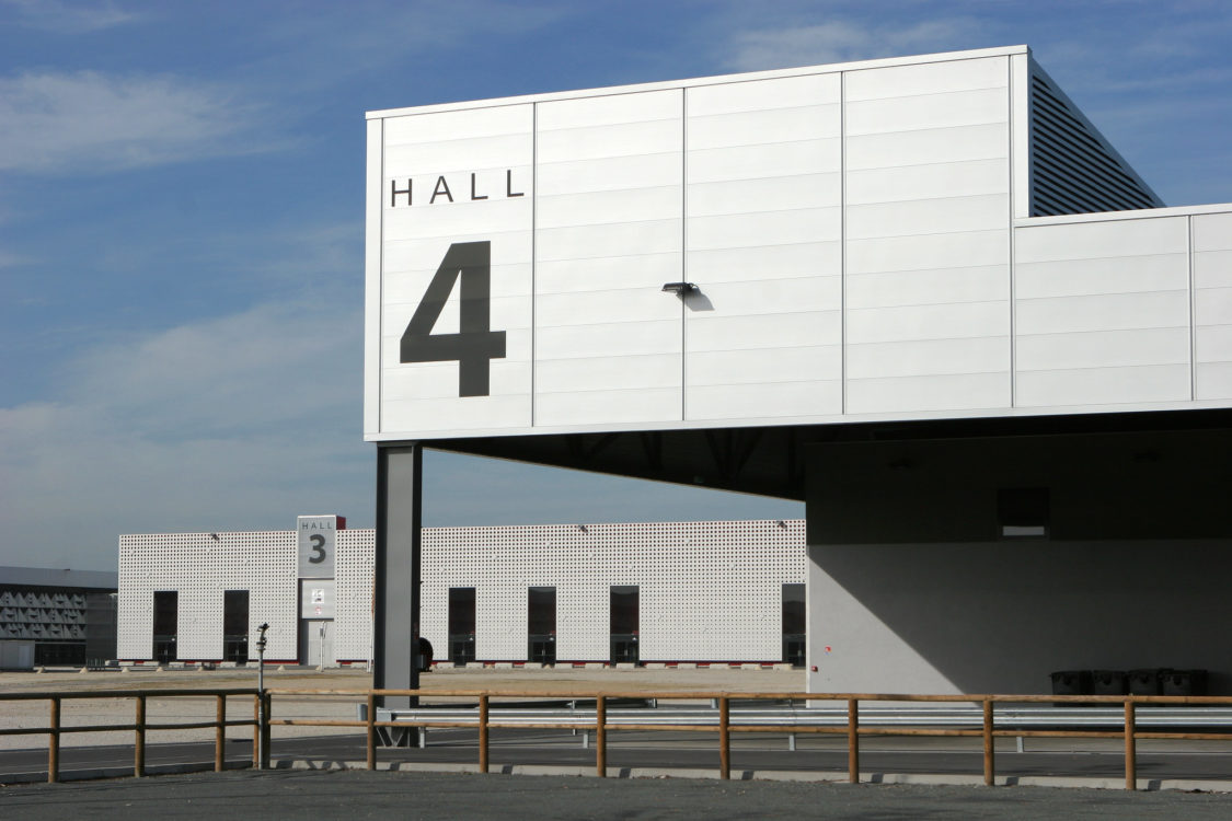 Facade of Hall 4 of the Bordeaux Exhibition Center